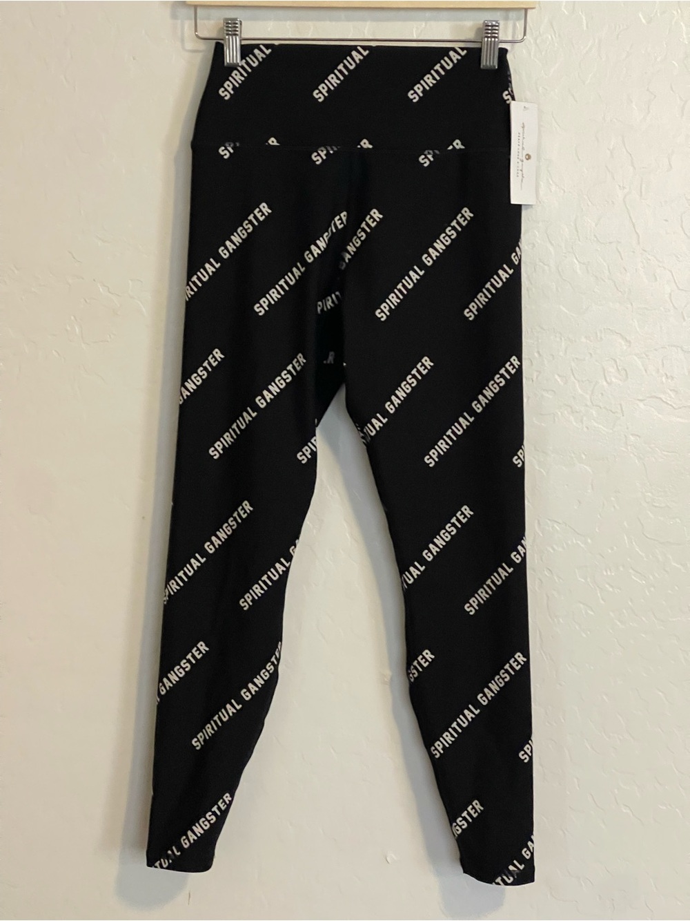 Spiritual Gangster all-over print leggings NWT